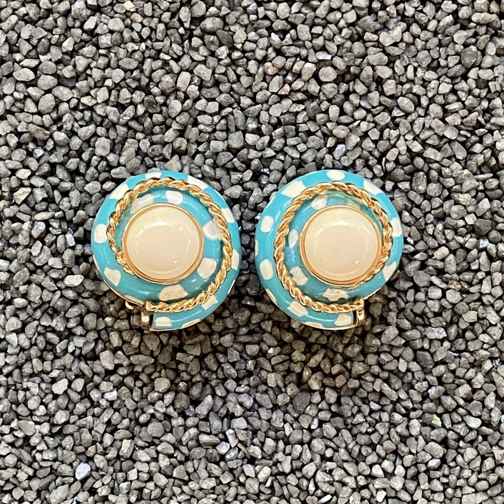 Spotted Shell Swirls W Color Center