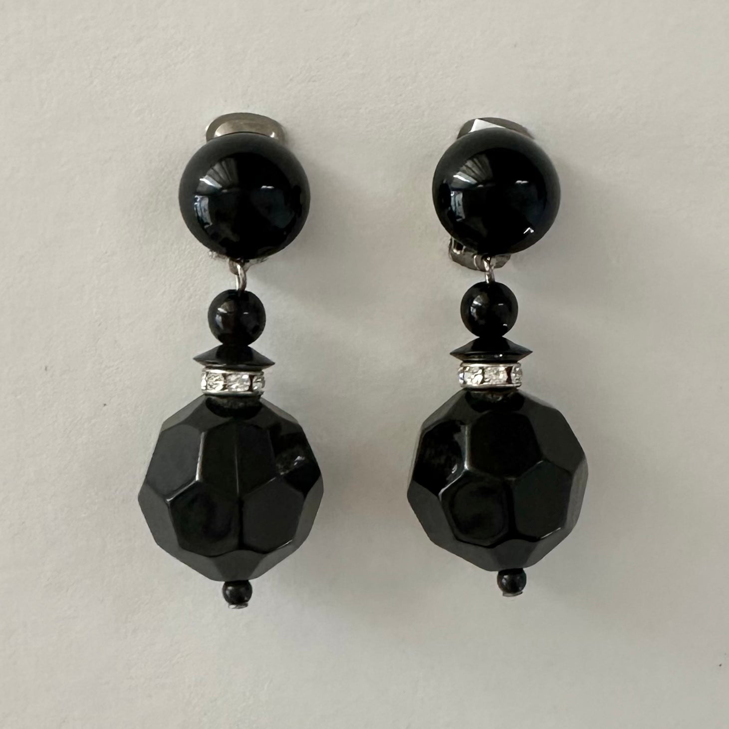 Drop Faceted in Colors