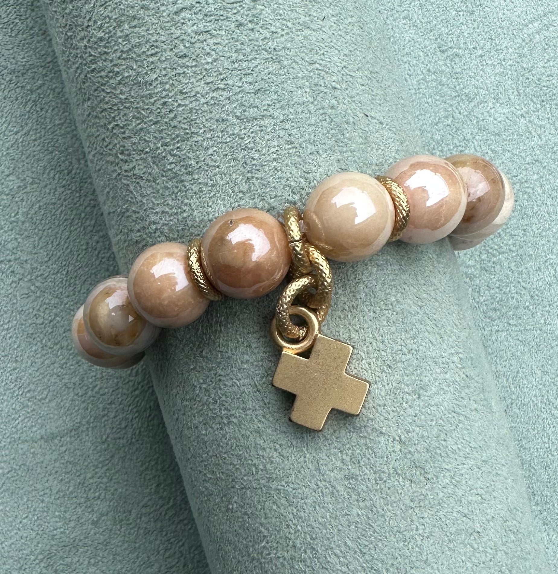 Agate Bead with Cross Charm Stretch Bracelet