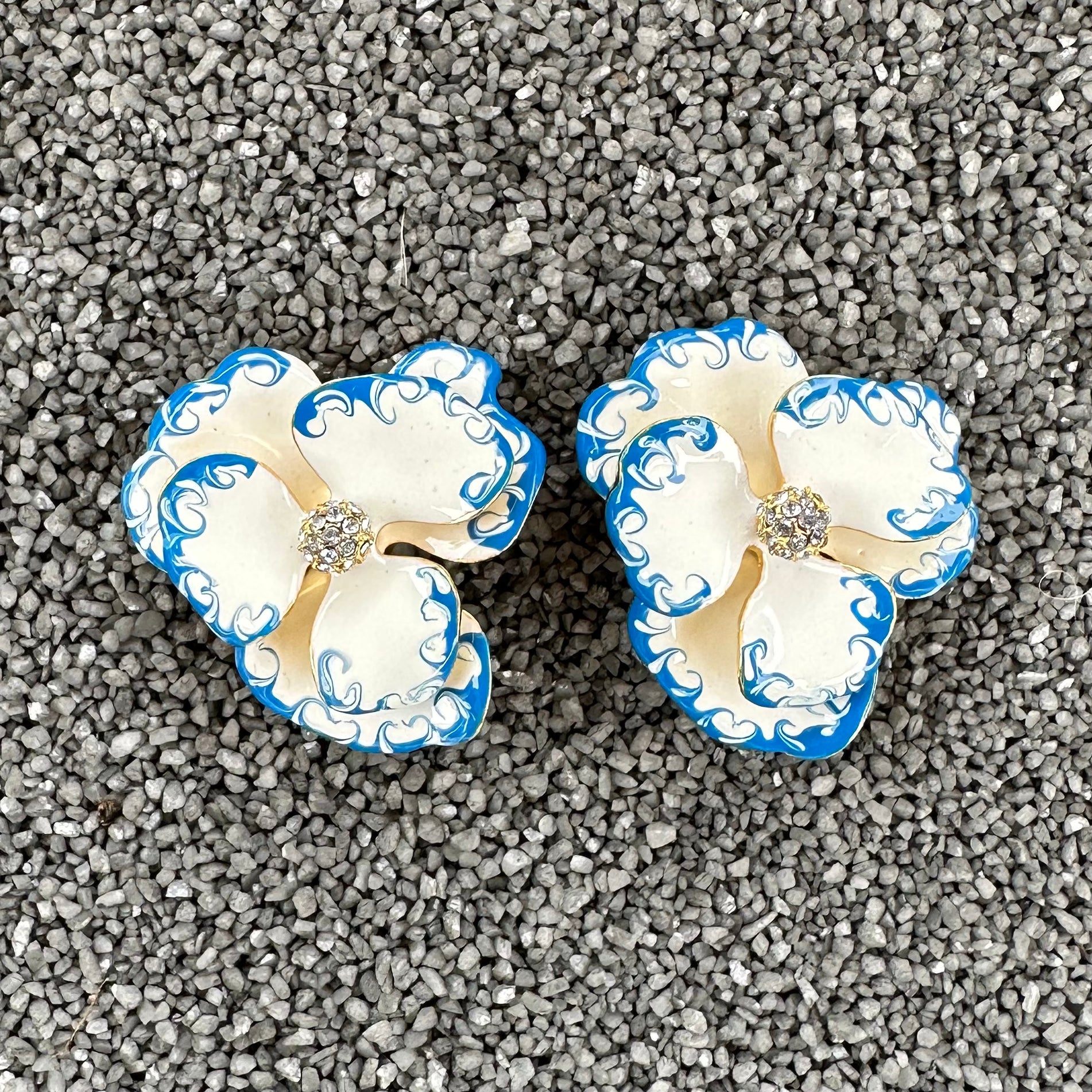 Gold and China Blue Flower