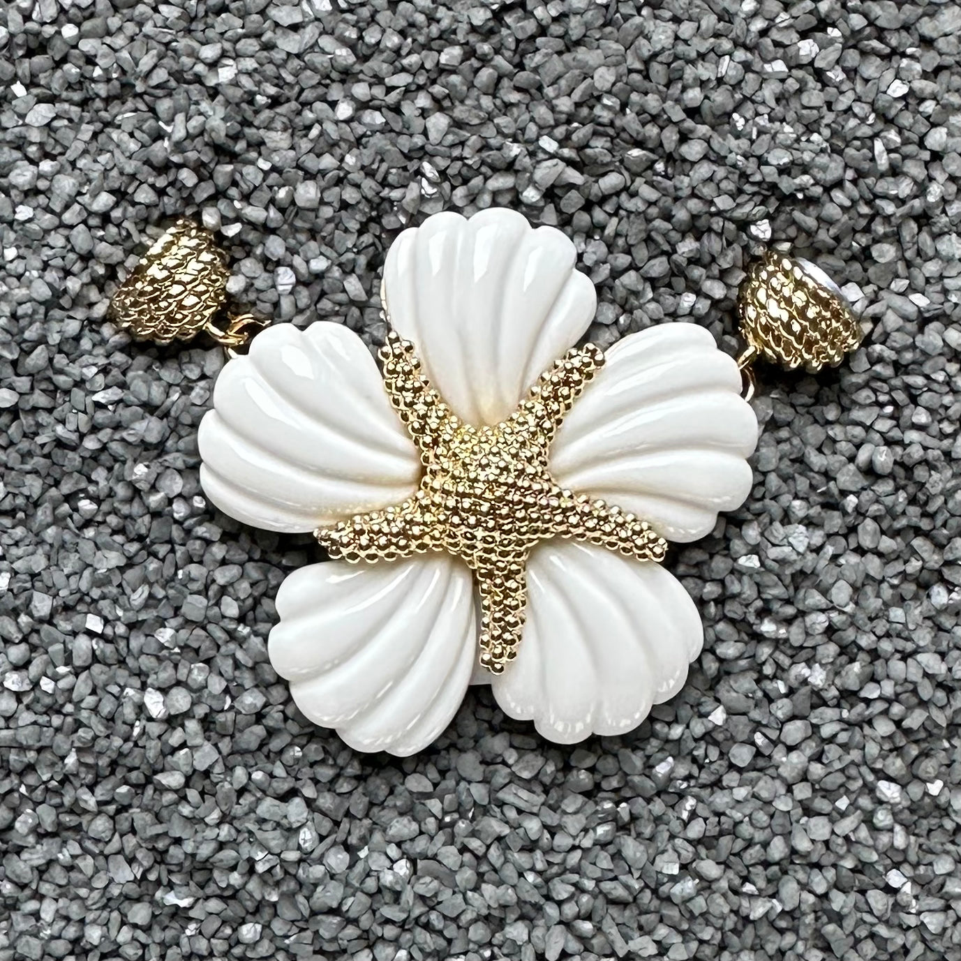 Starfish Scallop Shells Motif