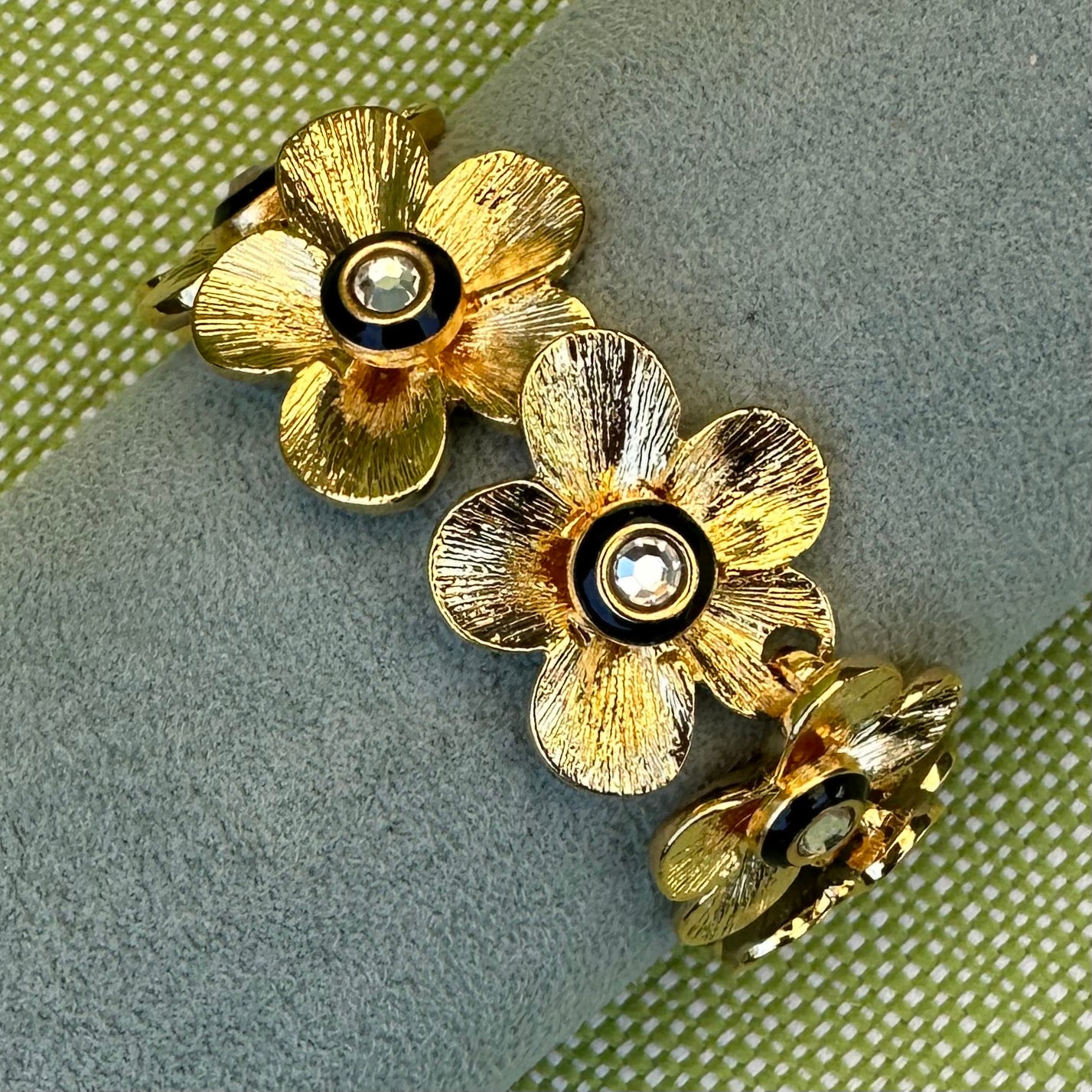 7.5 Gold Flower w Bk and Crystal Centers