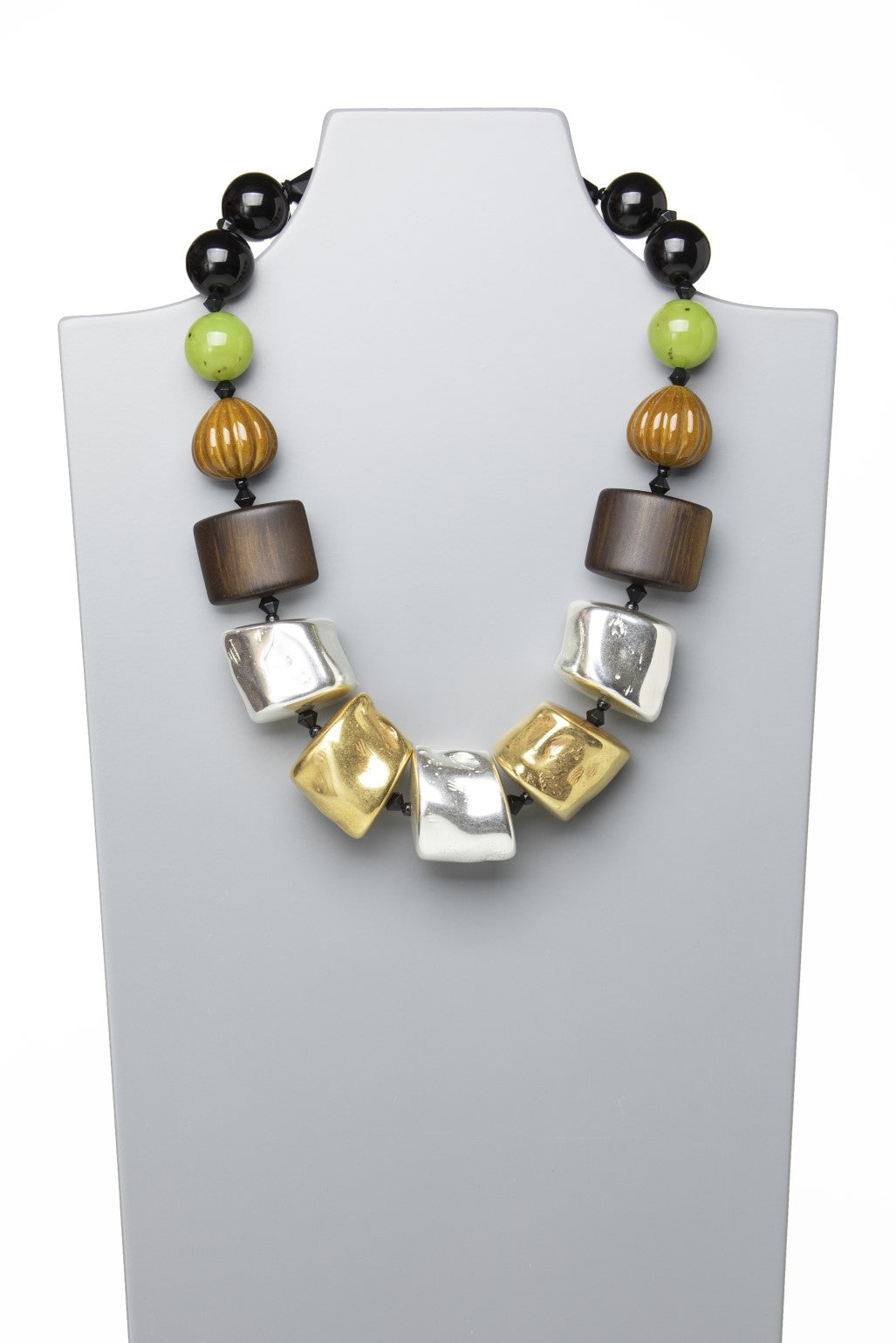 Stibbert Chokerw/ 5 Elements