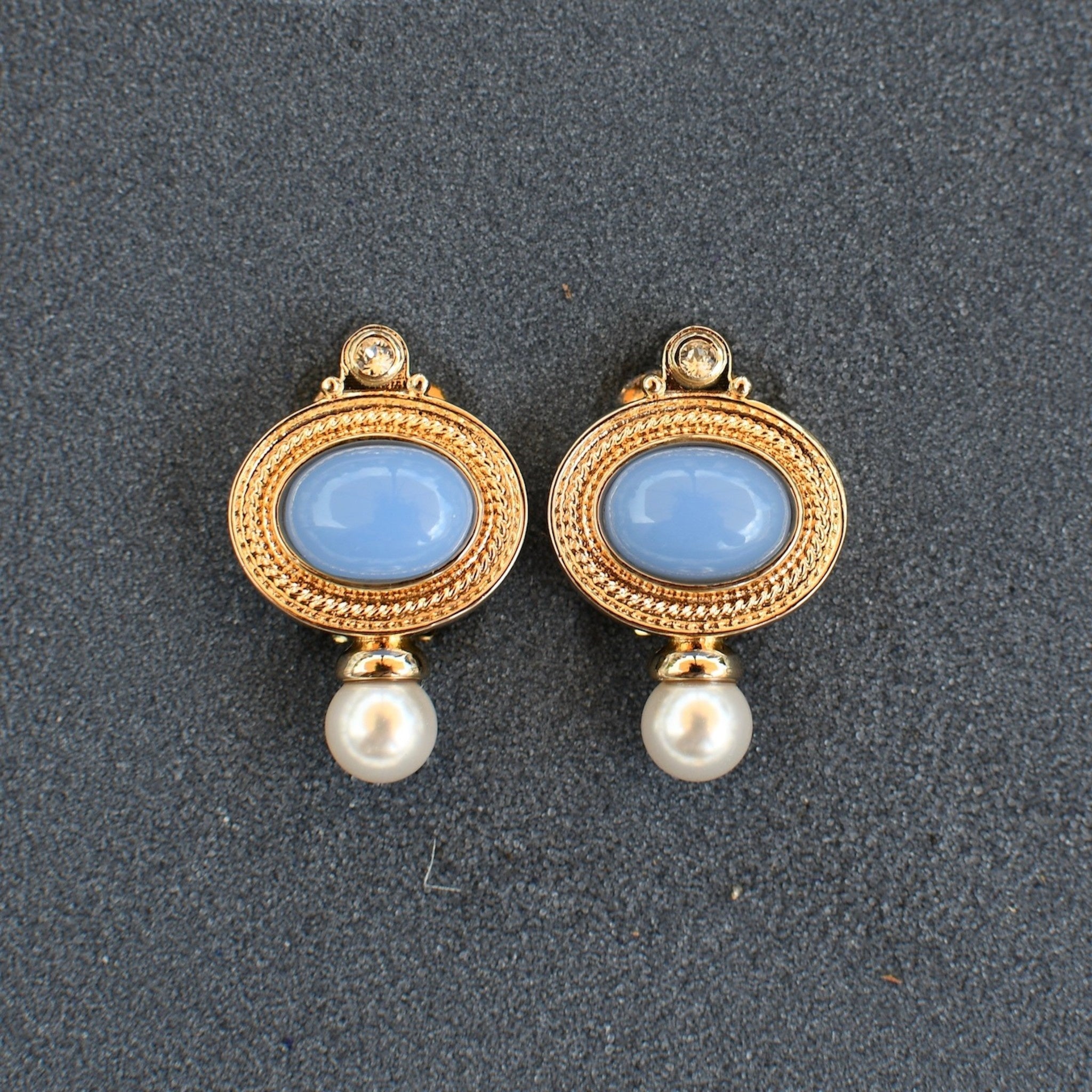 Gold And Pearl With Colors