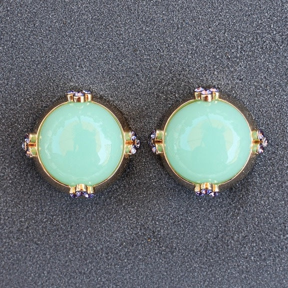 Round W/ Small Side Stones in Colors