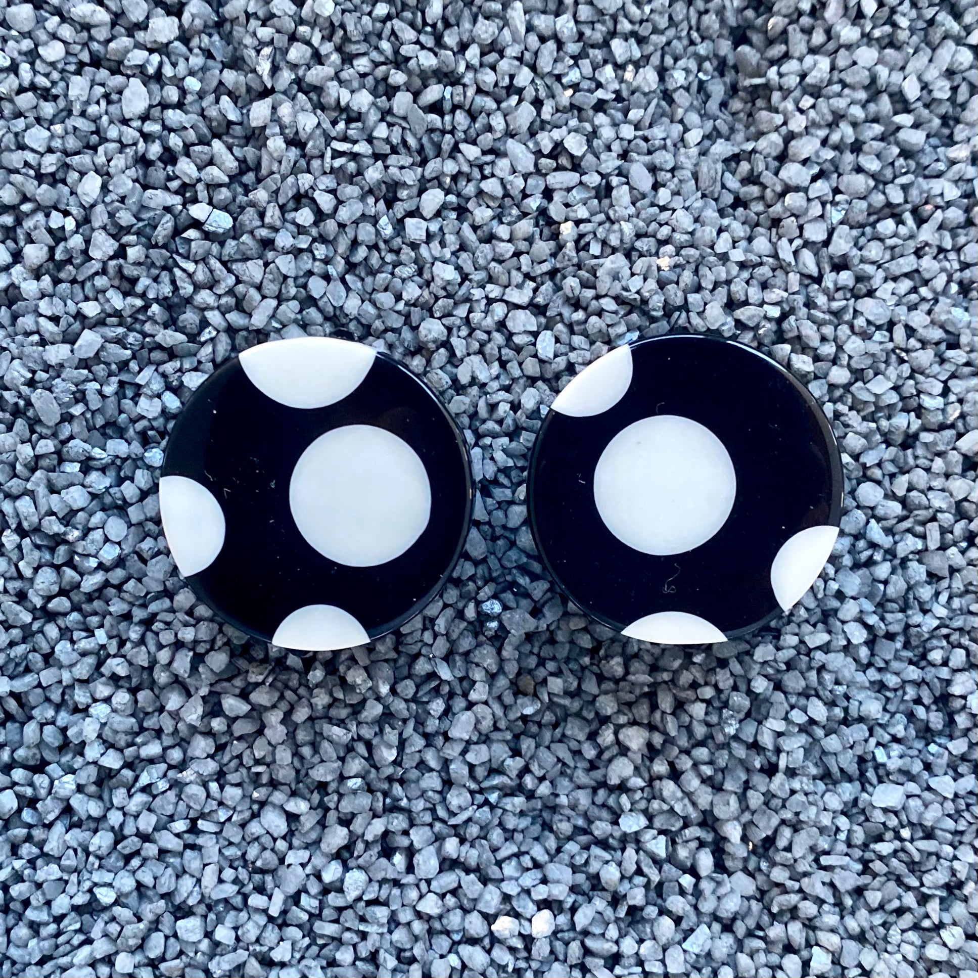 Ang/Ork585/Dot/Blk/Wht/Tri/Disc