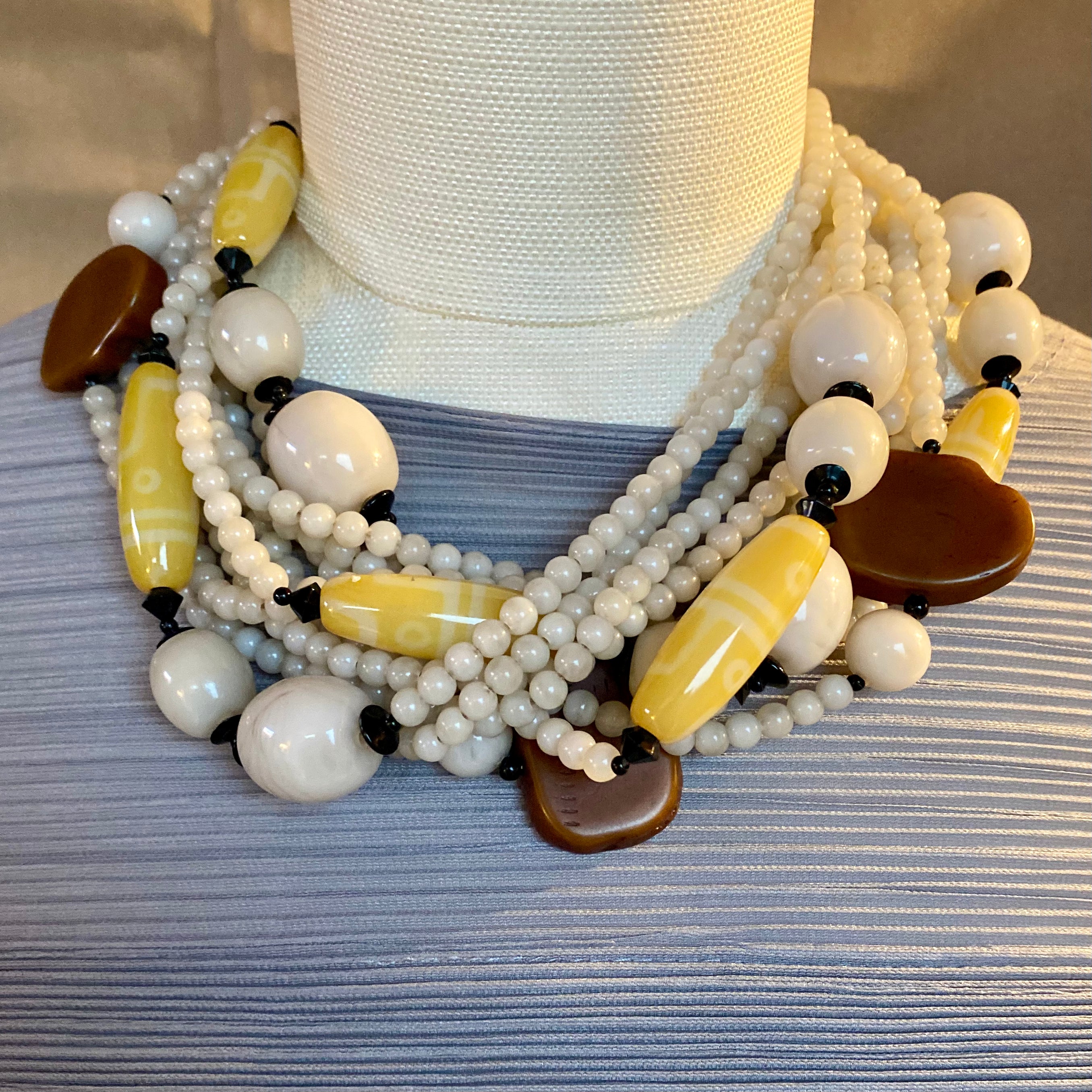 Mandella 10 Strand Cream Yellow Amber