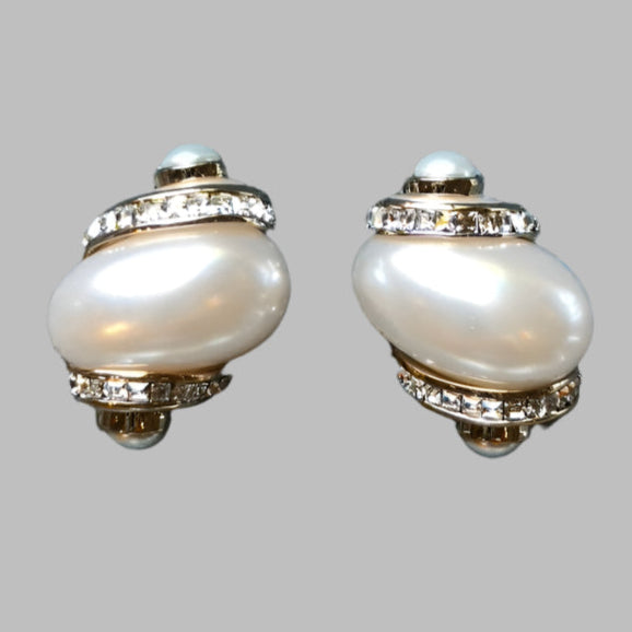 Long Shell W/ Crystals