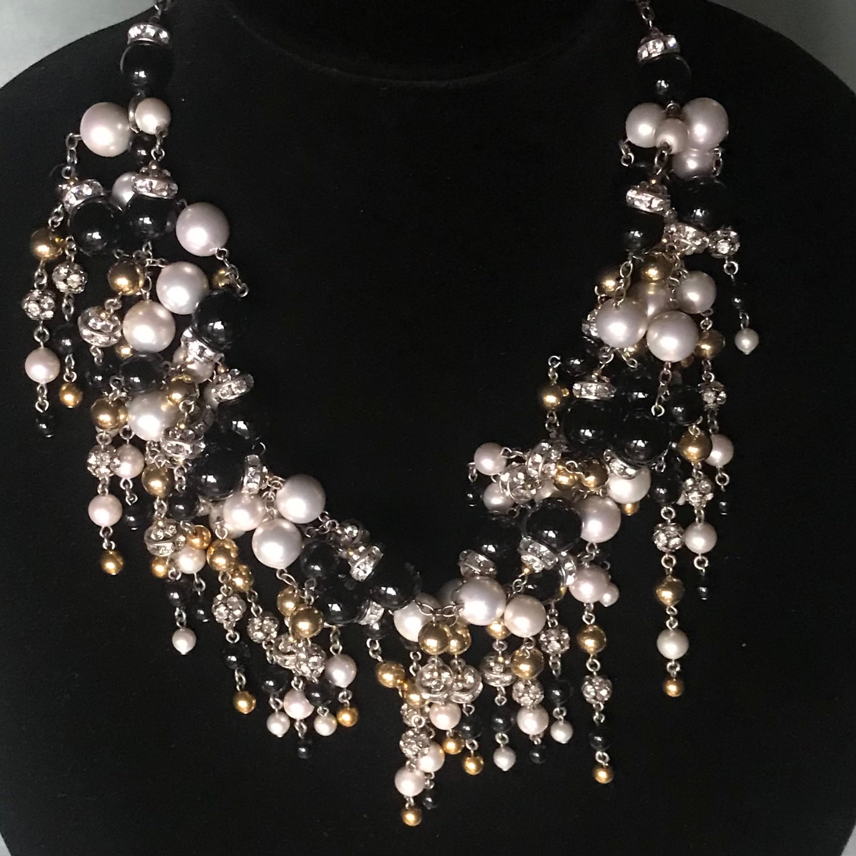 Josefa White Black Gold Crystals