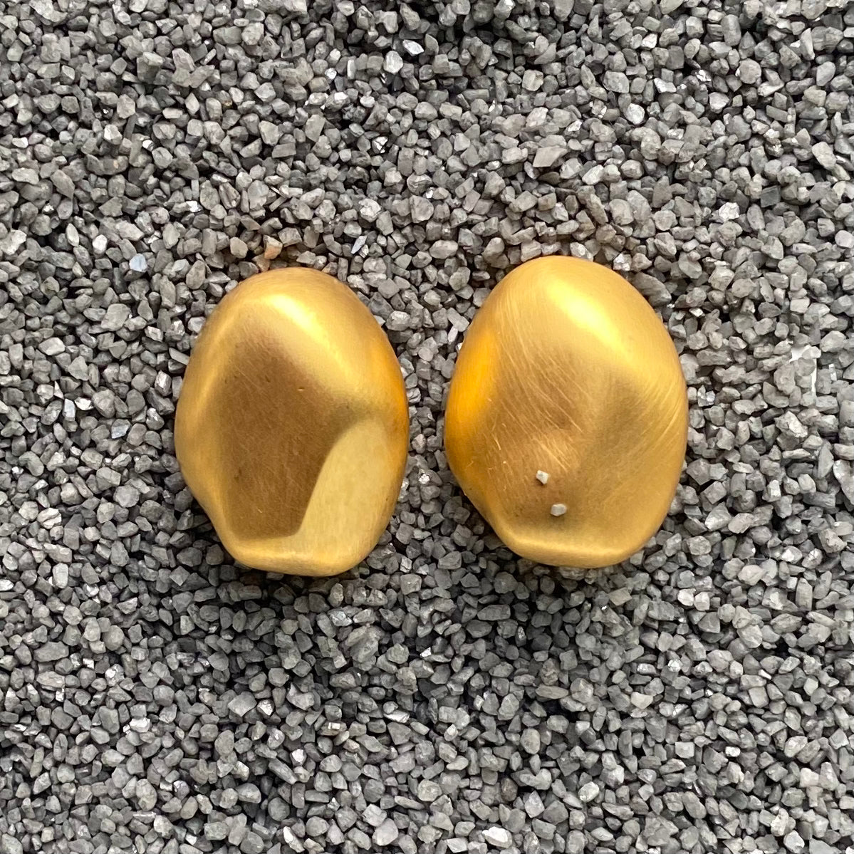 Faceted Gold Nugget Clip
