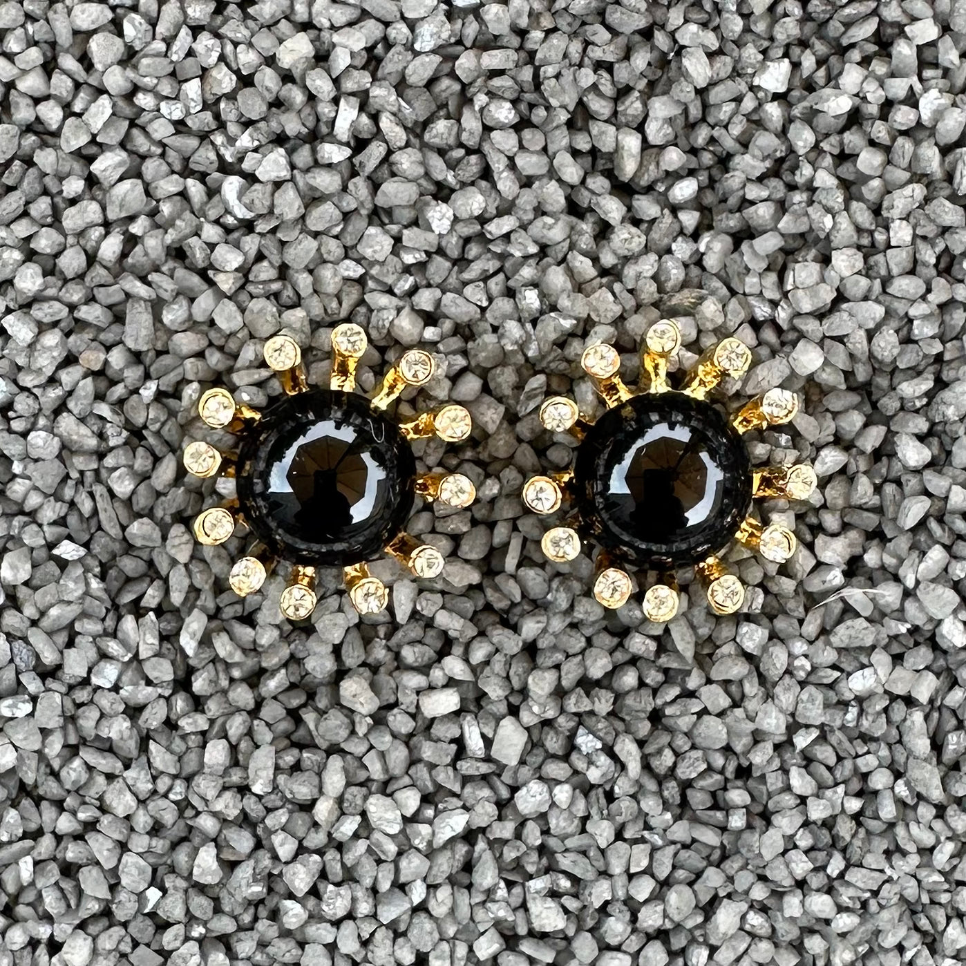Small Rhinestone with 10mm Center
