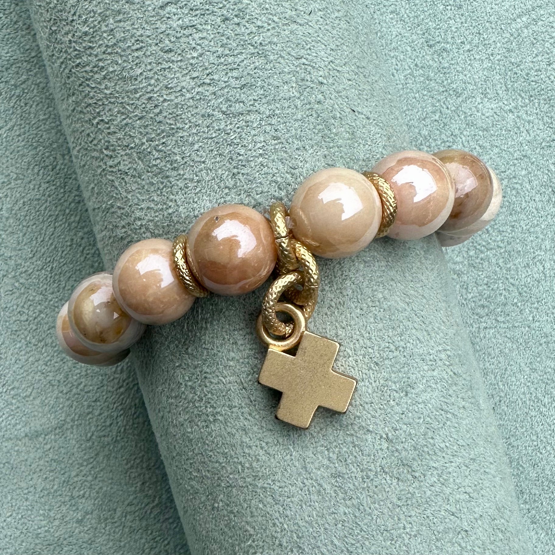 Agate Bead with Cross Charm Stretch Bracelet