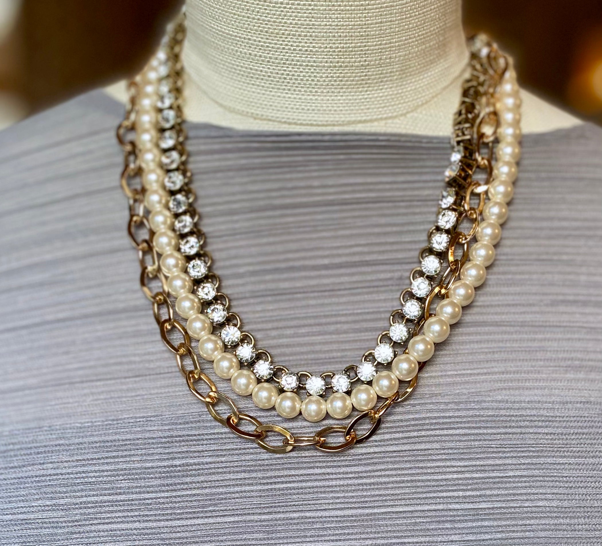 Triplestrand Crystal Pearl Goldlink