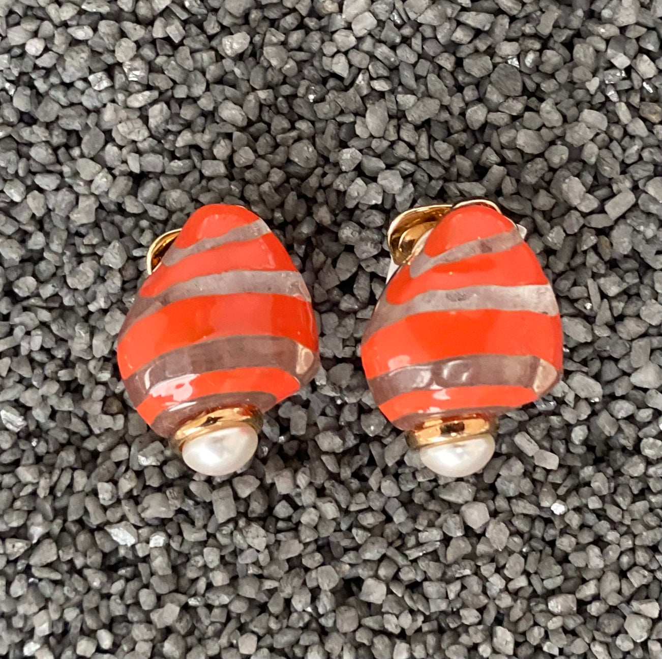 Small Murano Shell with Pearl Cab