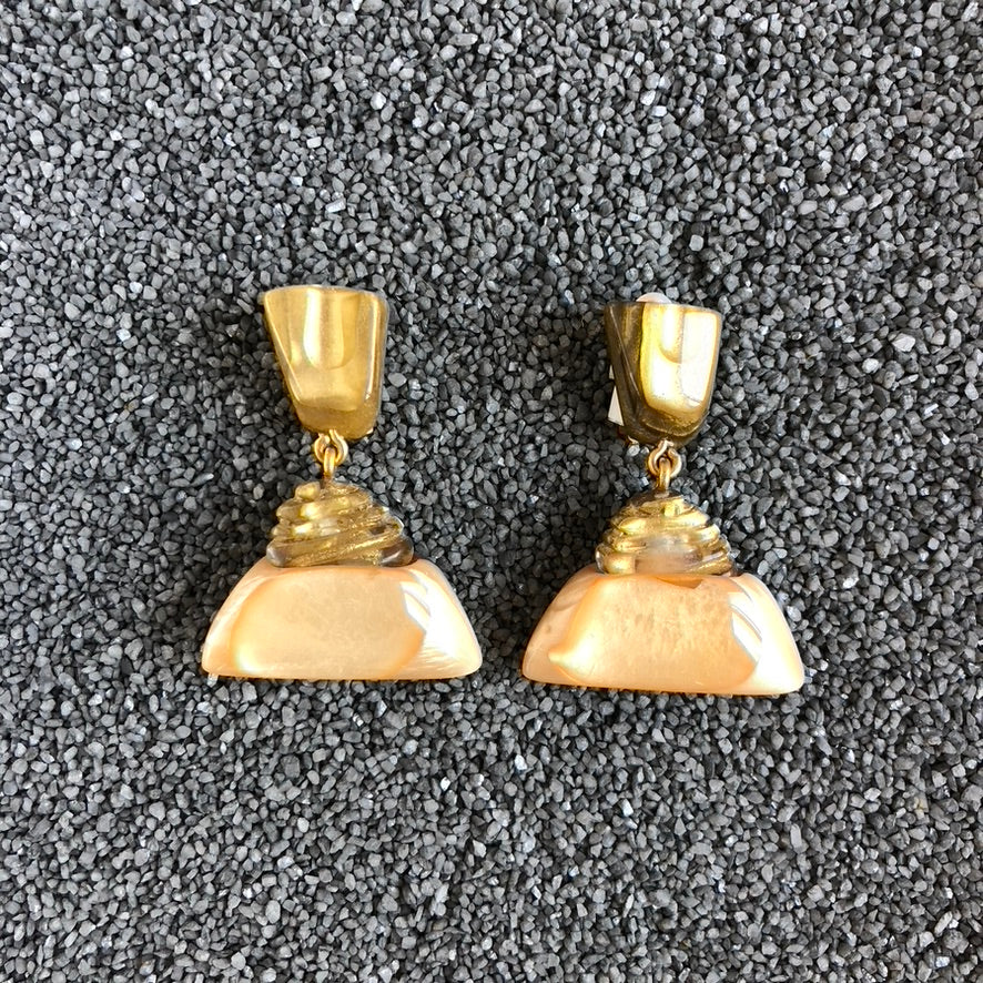 Isadora Triangle in Colors