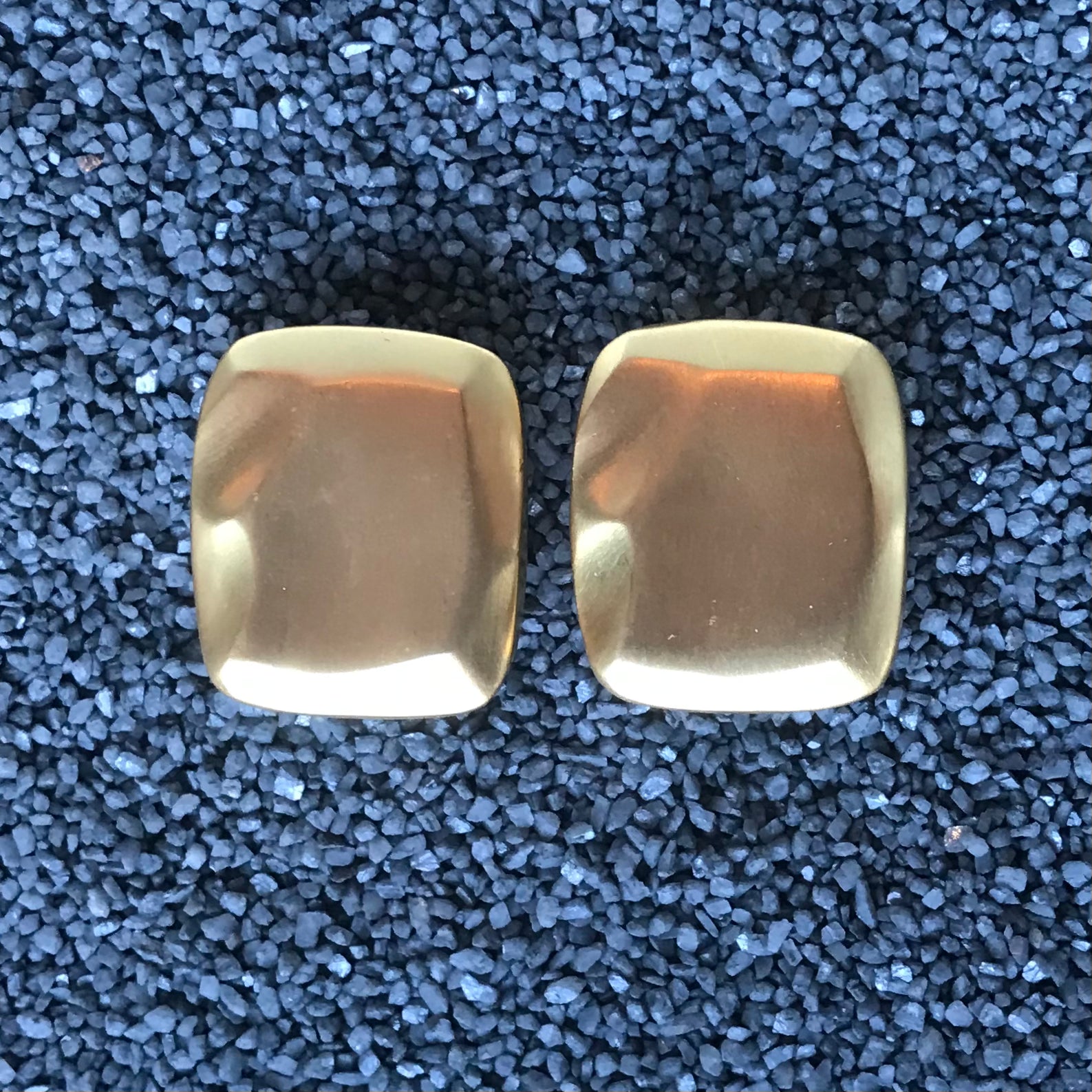 Satin/Gold/Rect/clip