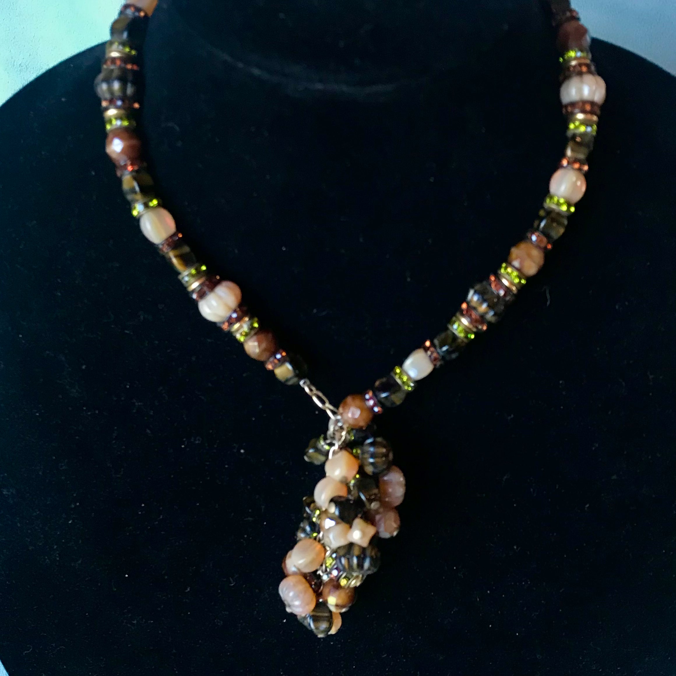 Patricia Amber Black Tie