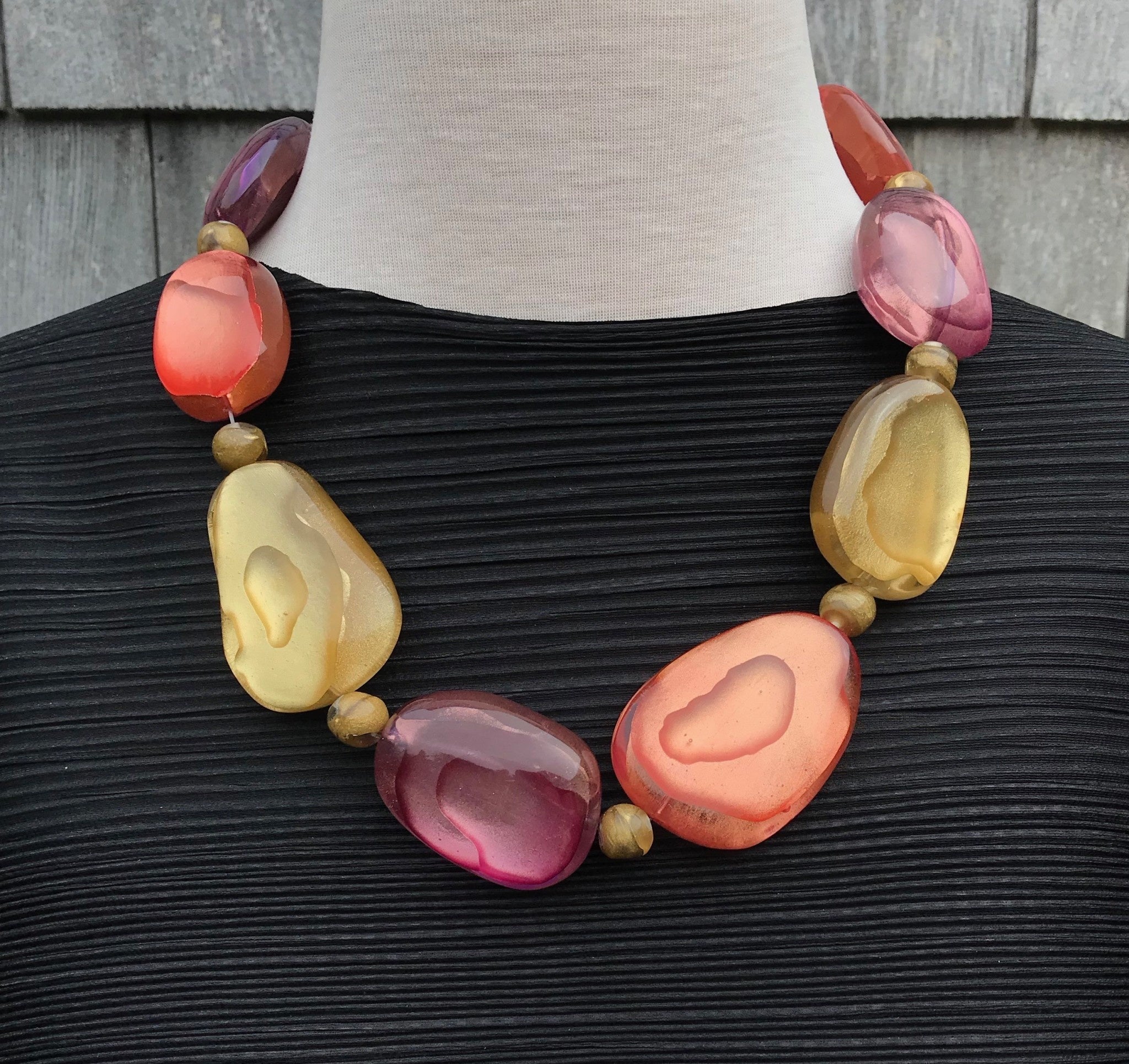 Bonnie Rounded Pebbles