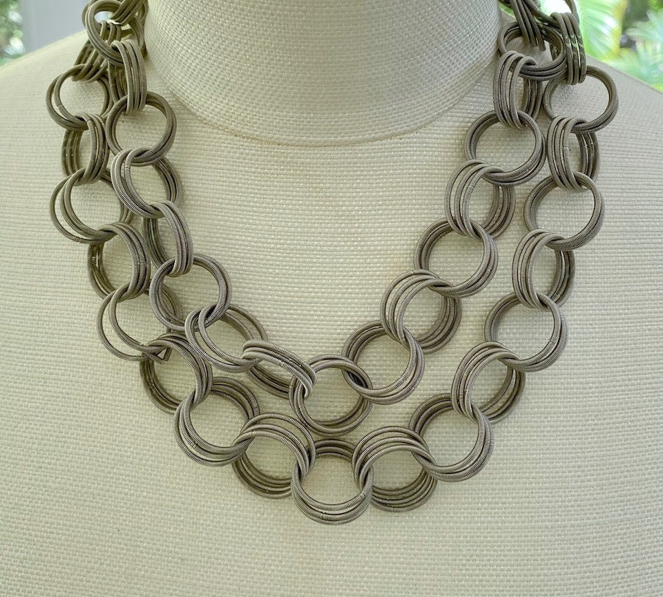 Silver/Long/Spring/Neck