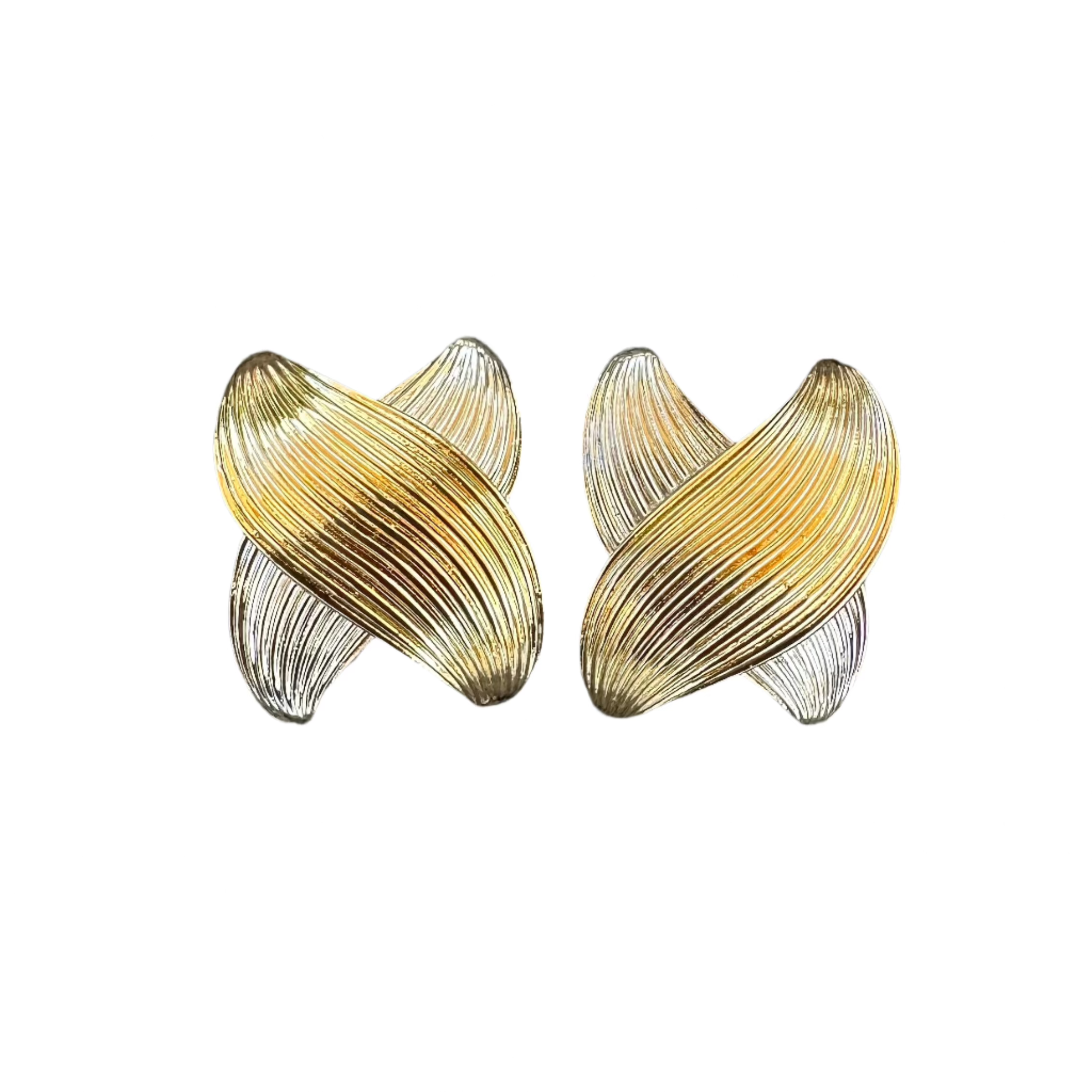 Vcexclusives: Bow Gold X