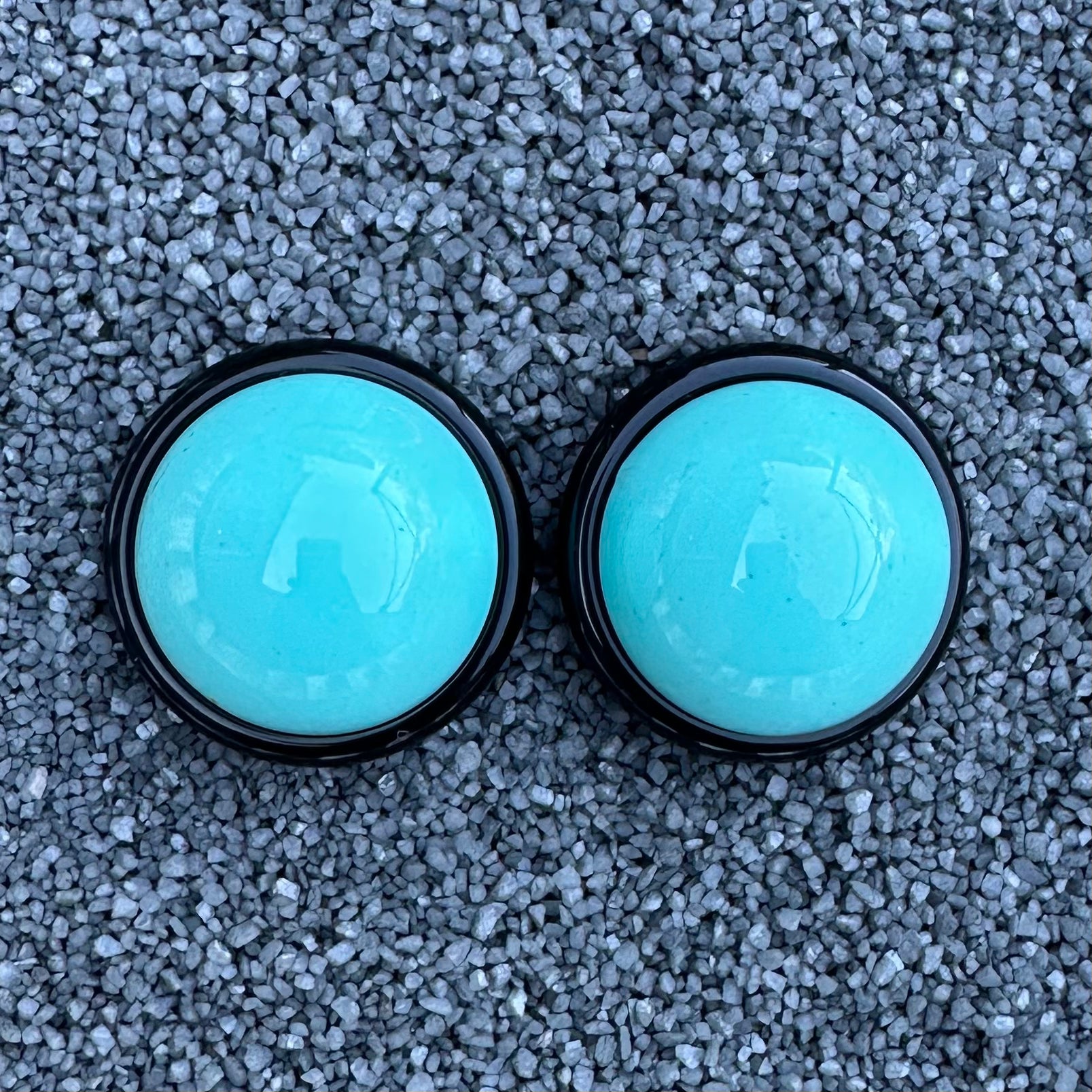 Large Button in Colors Clip