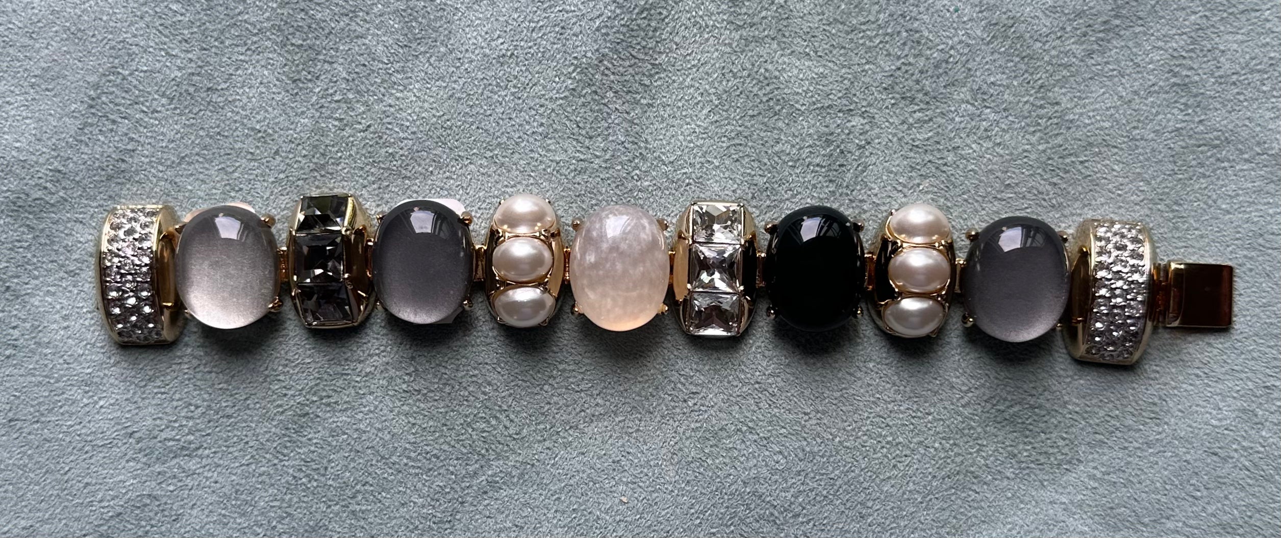 Ovals and Pearls  and Pearls