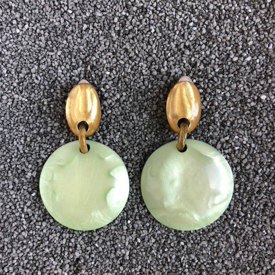 Sandy Clip in Colors