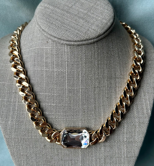 18" > 21" Adjustable Chain with Crystal
