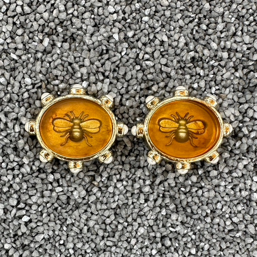 Butterfly Single Pearl