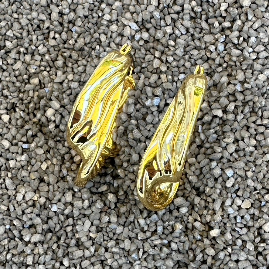 1.25 x 1"" Gold Twist Hoop