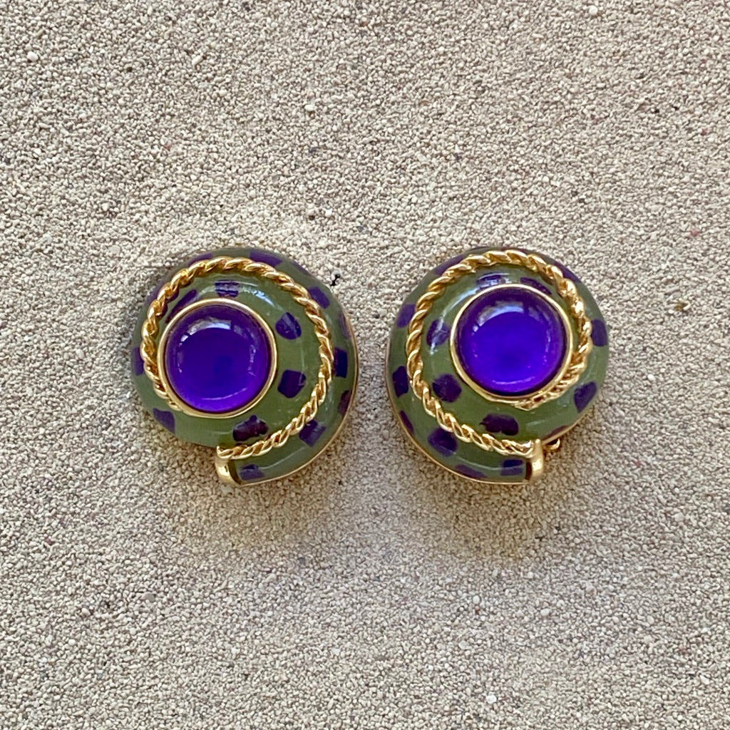 Spotted Shell Swirls W Color Center