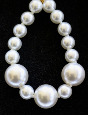 Kjlane: Giant Pearls