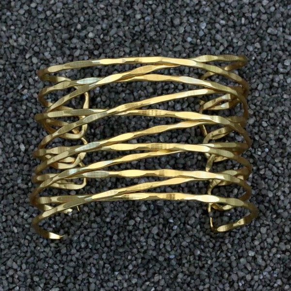 Ksultan: Gold Cuff W/Twisted Bands