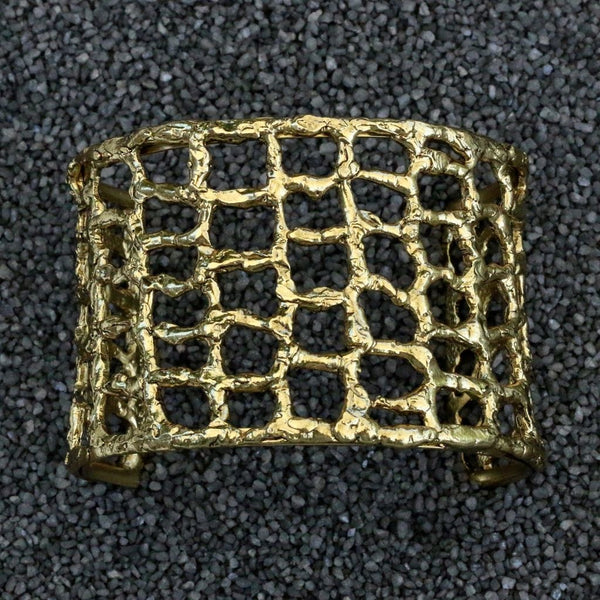 Ksultan: Gold Cuff With Webbing