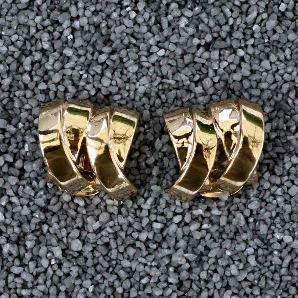 Vcexclusives: Criss Cross Double Gold