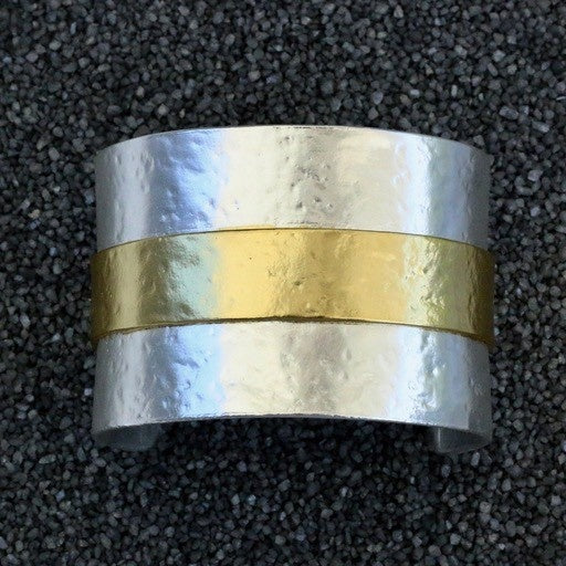 Ksultan: Hammered Silver W/Gold Center Band