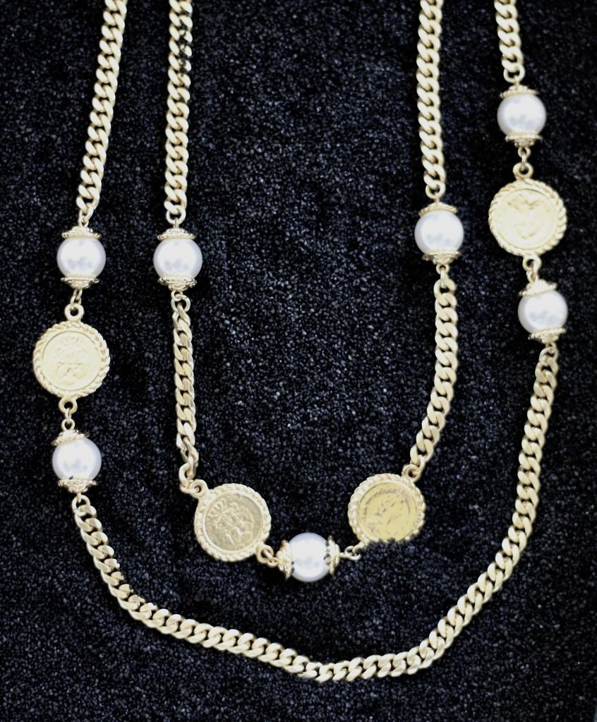 Karin Sultan: Gold Coin And Pearl With Flat Chain