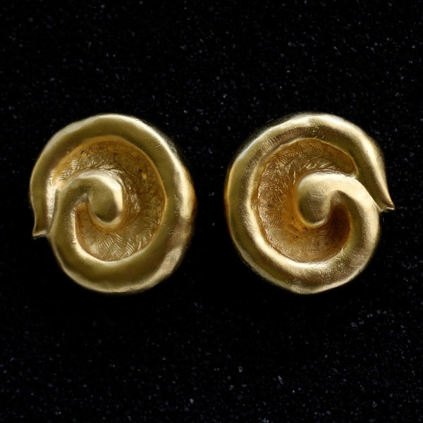 Kjlane: Gold Satin Swirl