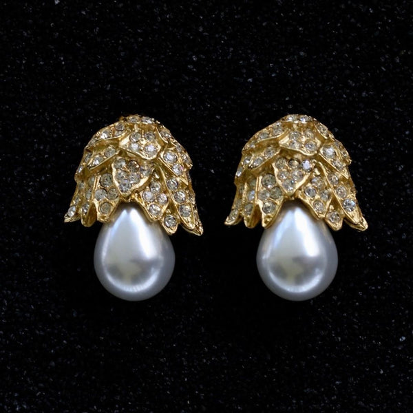 Pearl Drop With Gold Pave