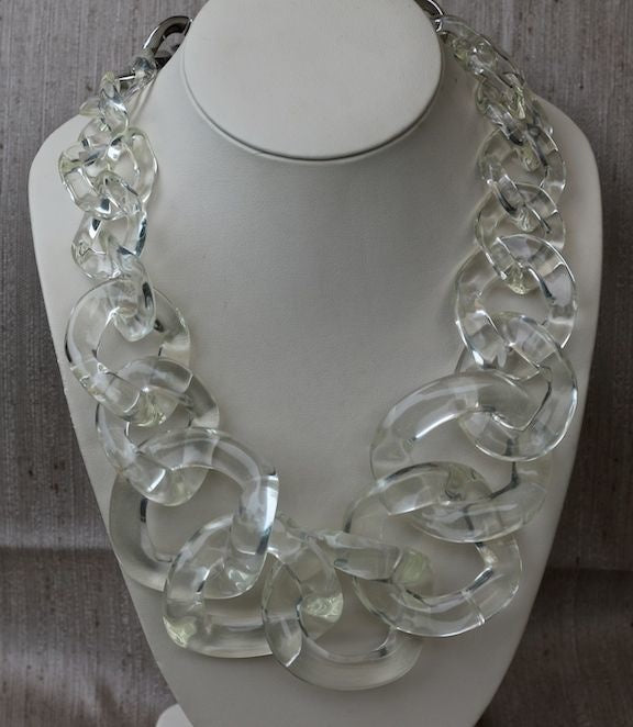 Vcexclusives:  Large Links Lucite