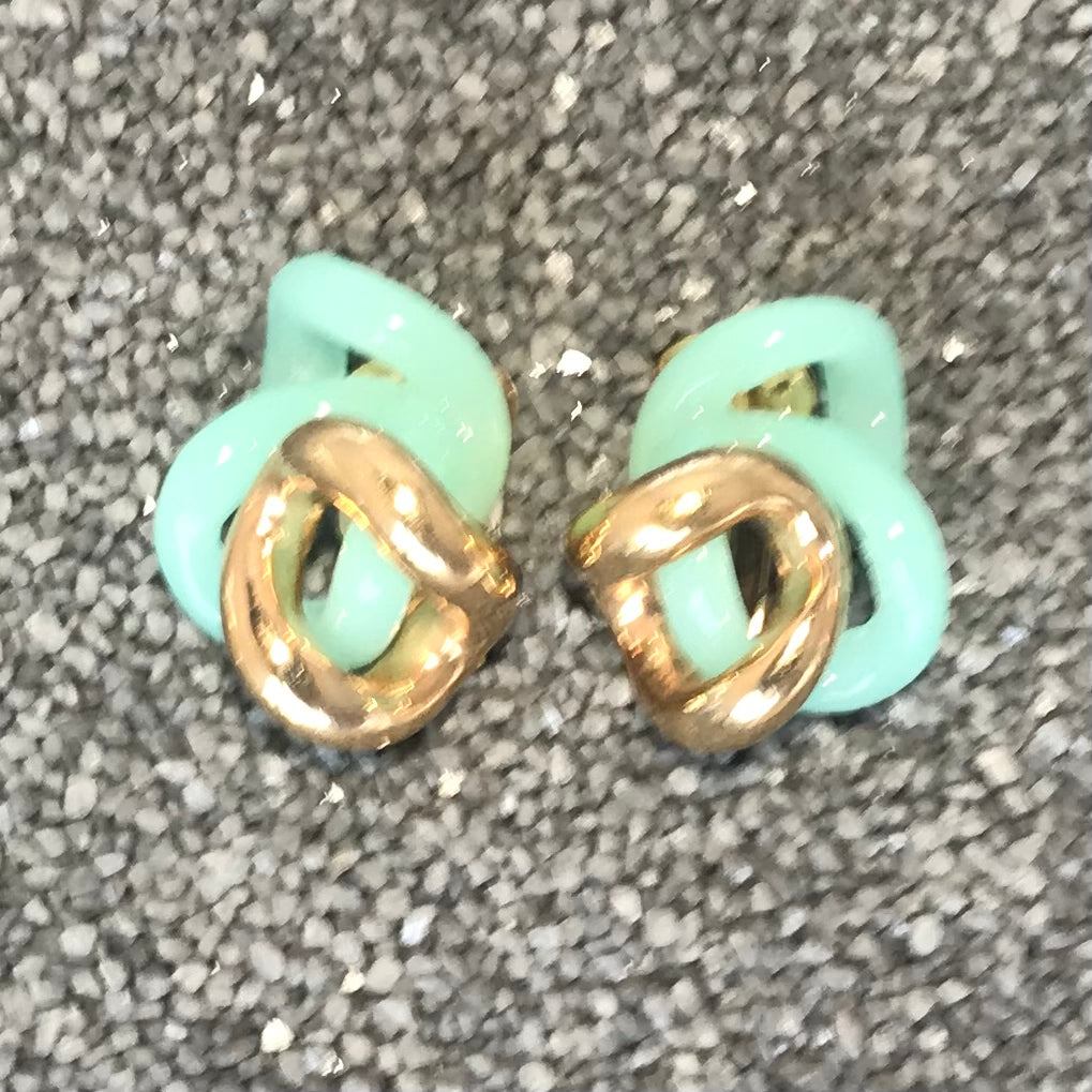 Knot Gold with Colors
