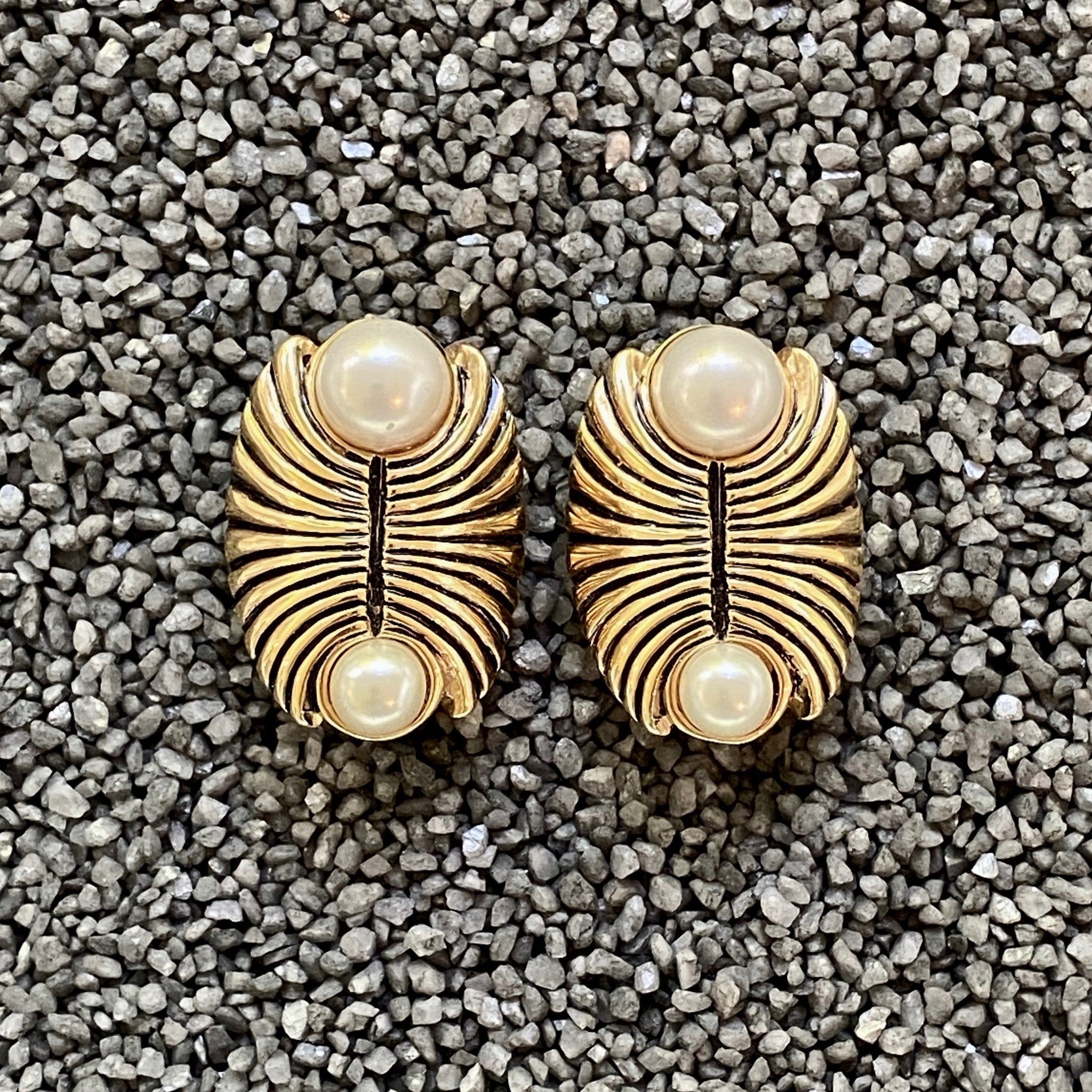 White Pearl Gold