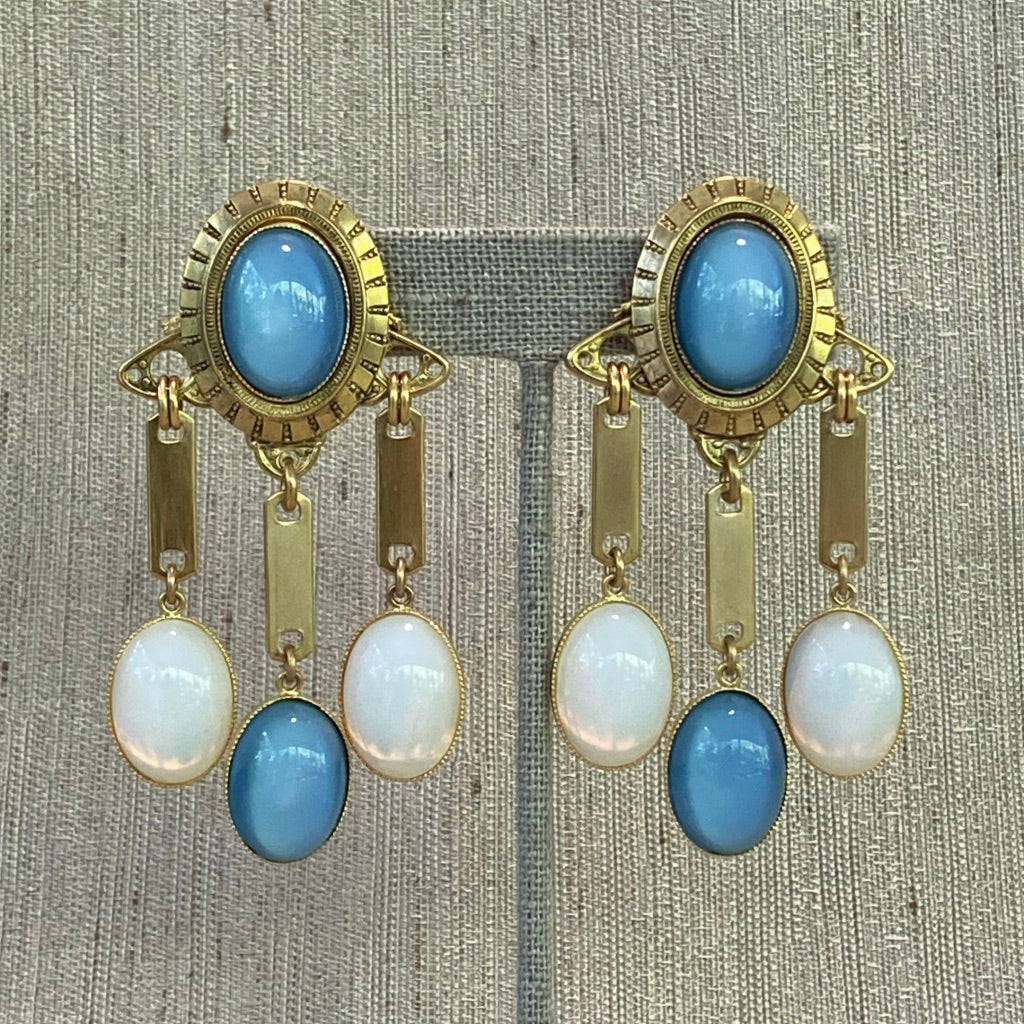 Gold/White/Blue/Drop