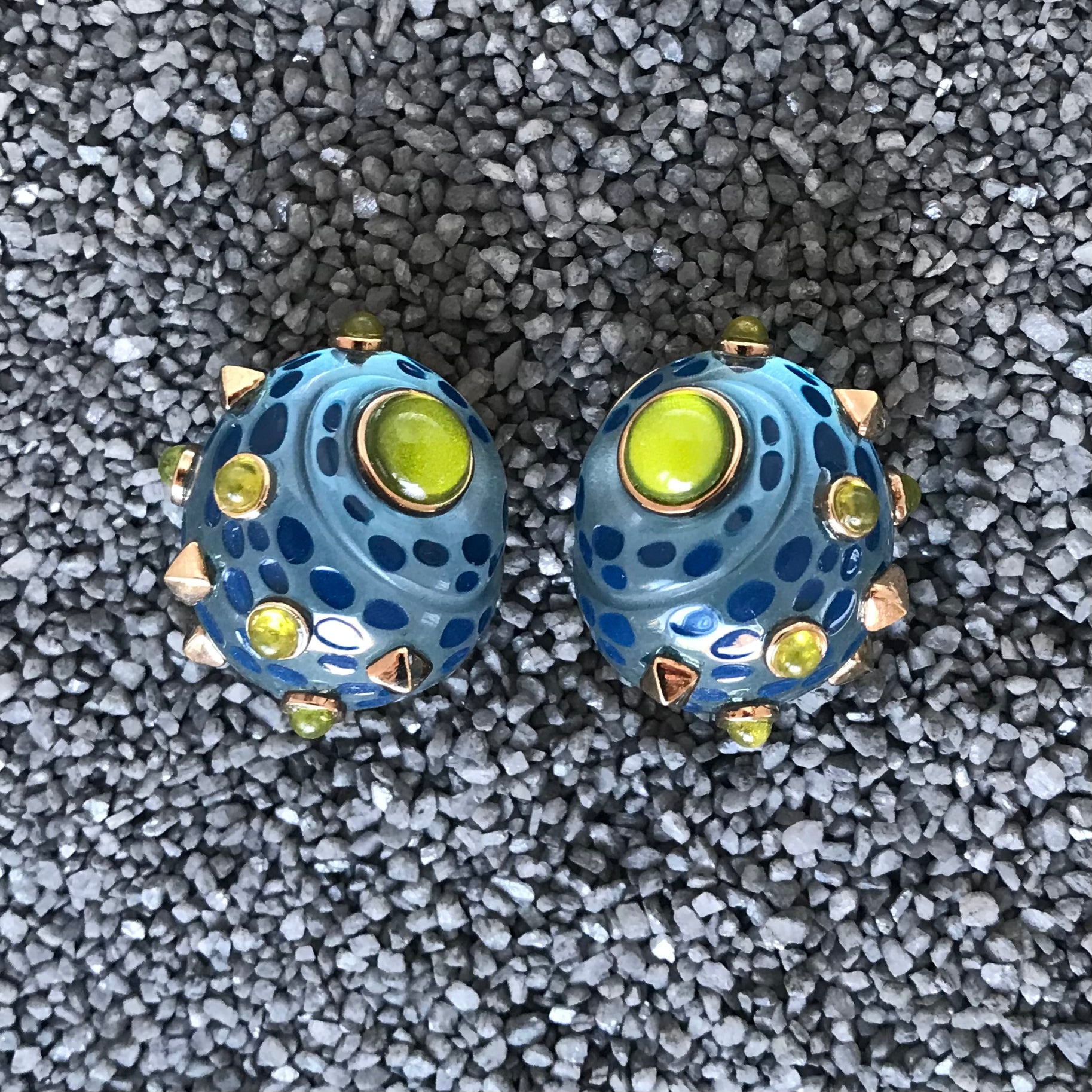 Oval Color Shell