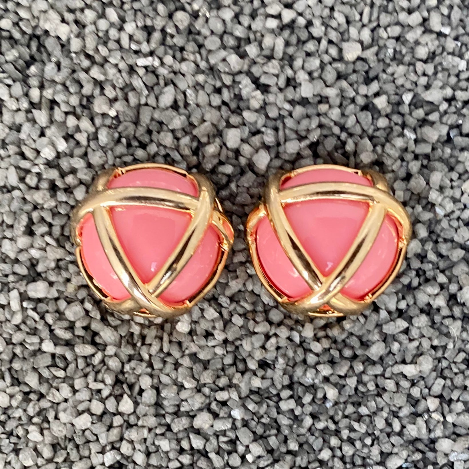 Gold Triangle in Colors