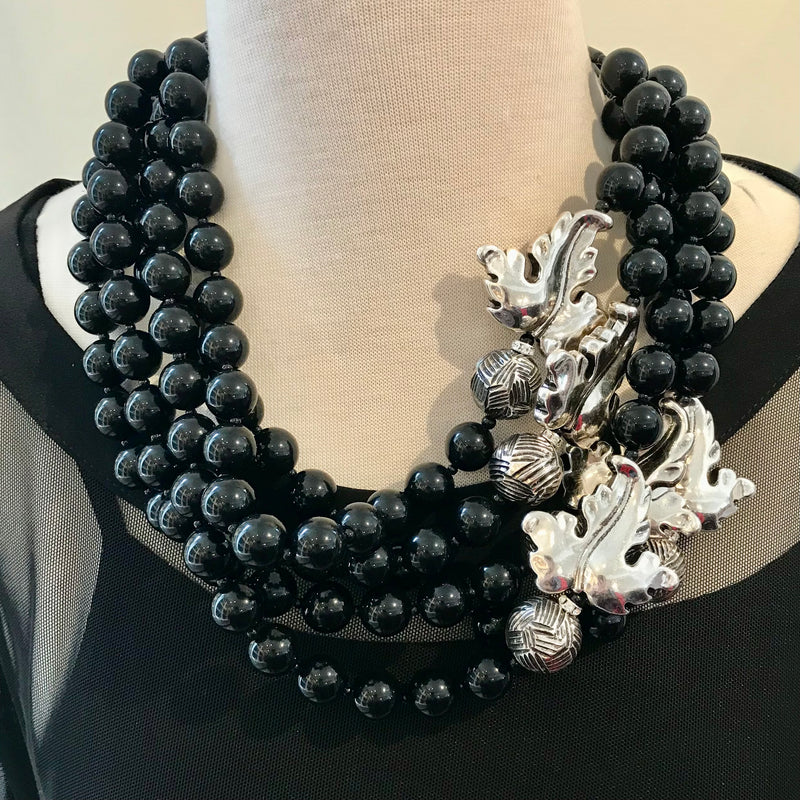 Corinto 5 Strands Silver Leaves Black Beads