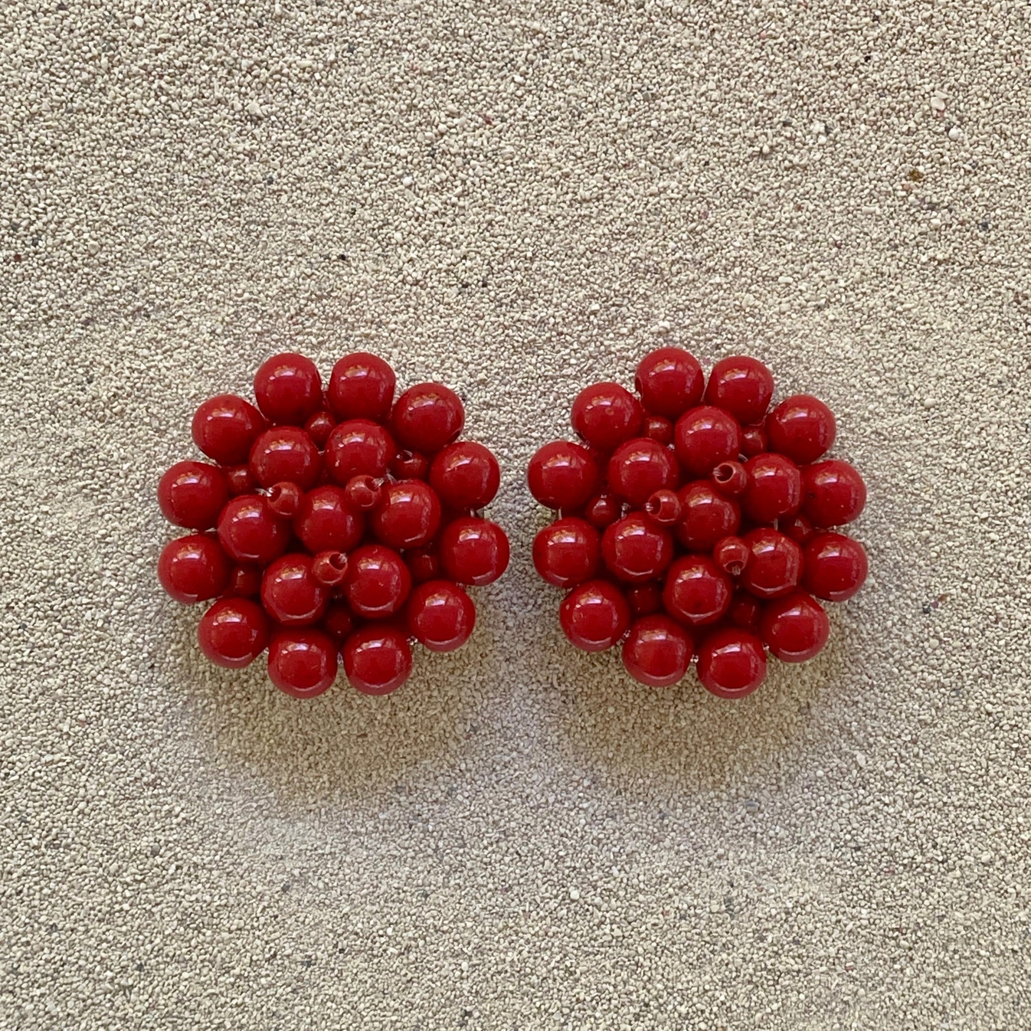 Small Clusters Red