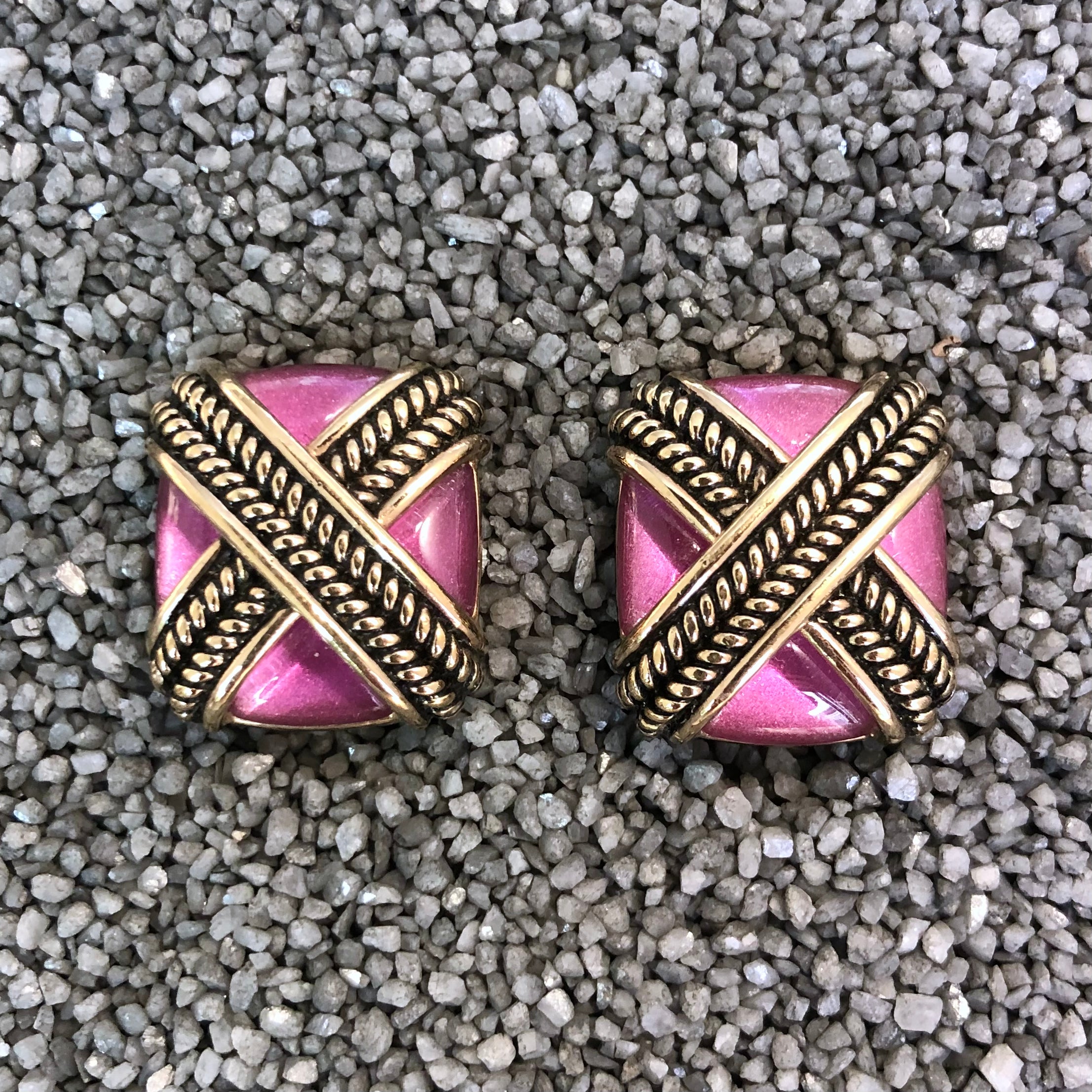 Rope Cross on Colors