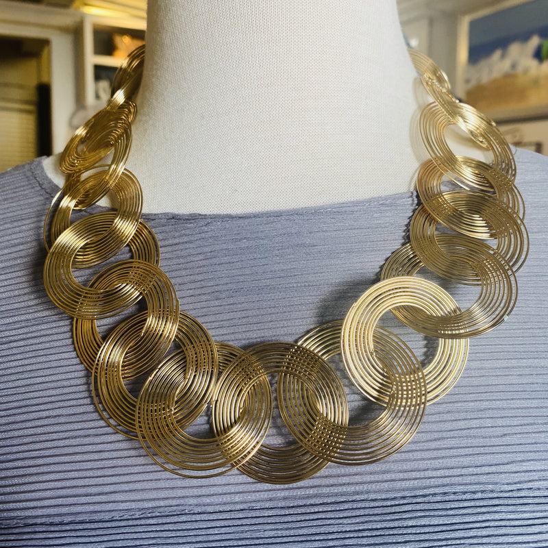 18” Gold Swirls Necklace