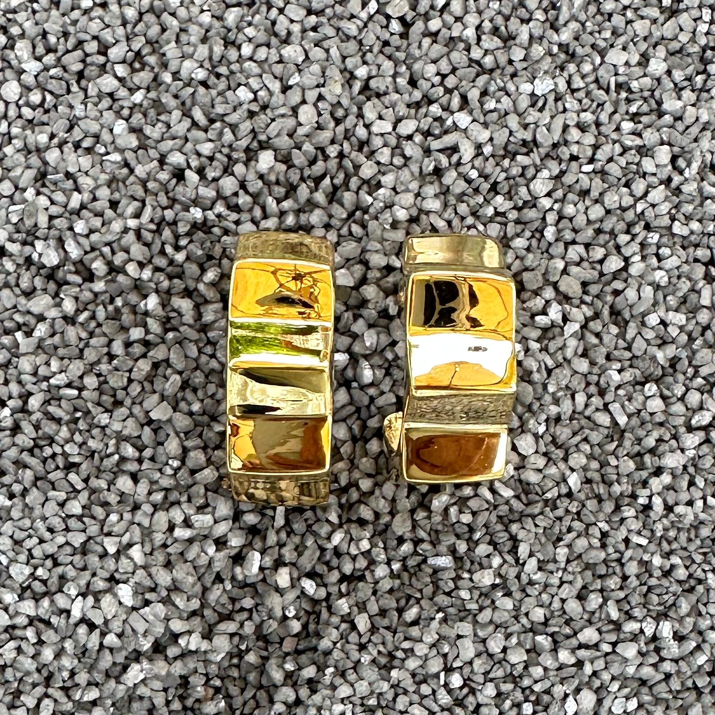 Polished Gold Spike